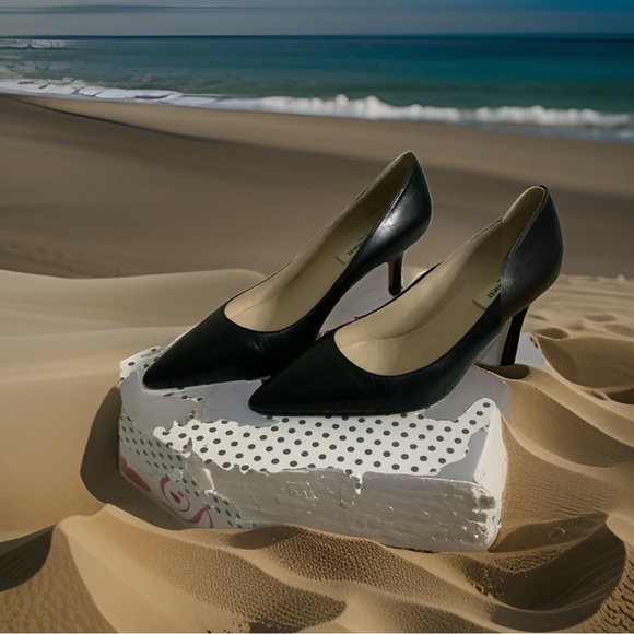 Audrey Pointed Toe Pump (Women)
LK Bennett - London - Picture 4 of 5